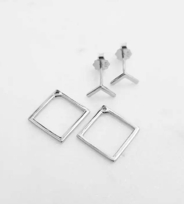 Simple Graceful Geometric Earings